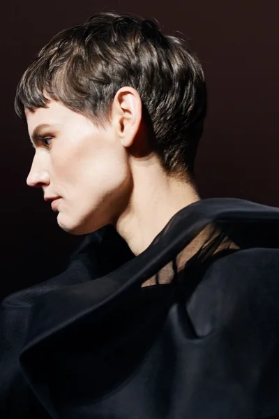Look 27